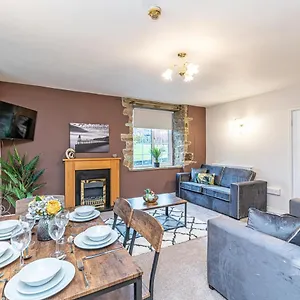 Apartment Scalebar Bridge End Mill, Settle